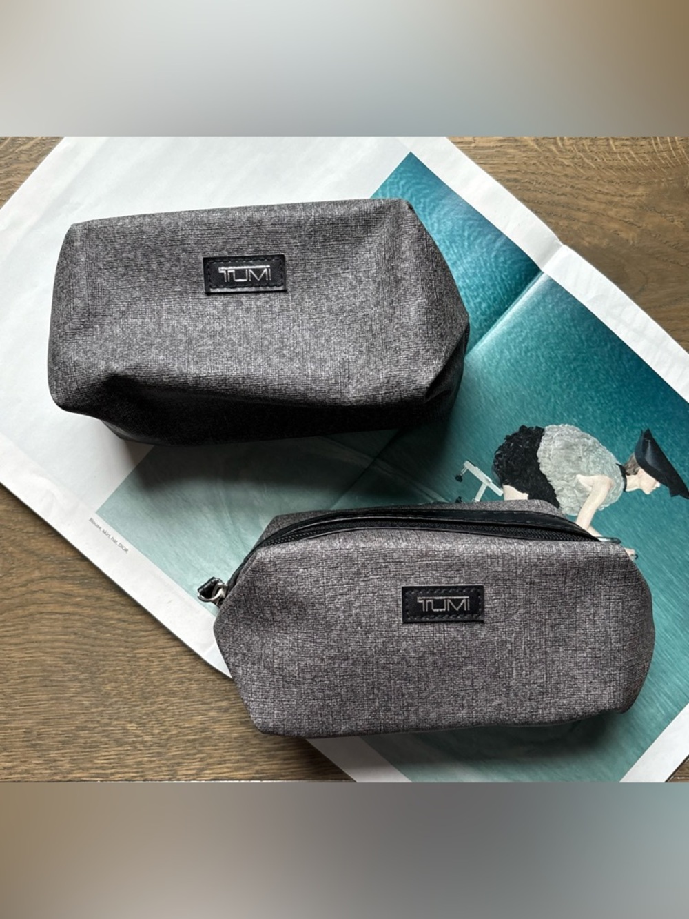Tumi For Delta Amenity Kit/Toiletry Bag/Cosmetic Pouch In Gray/Black OS